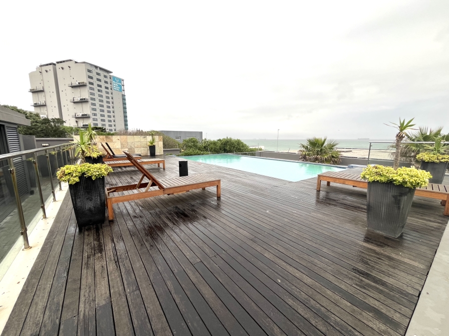 1 Bedroom Property for Sale in Beachfront Western Cape
